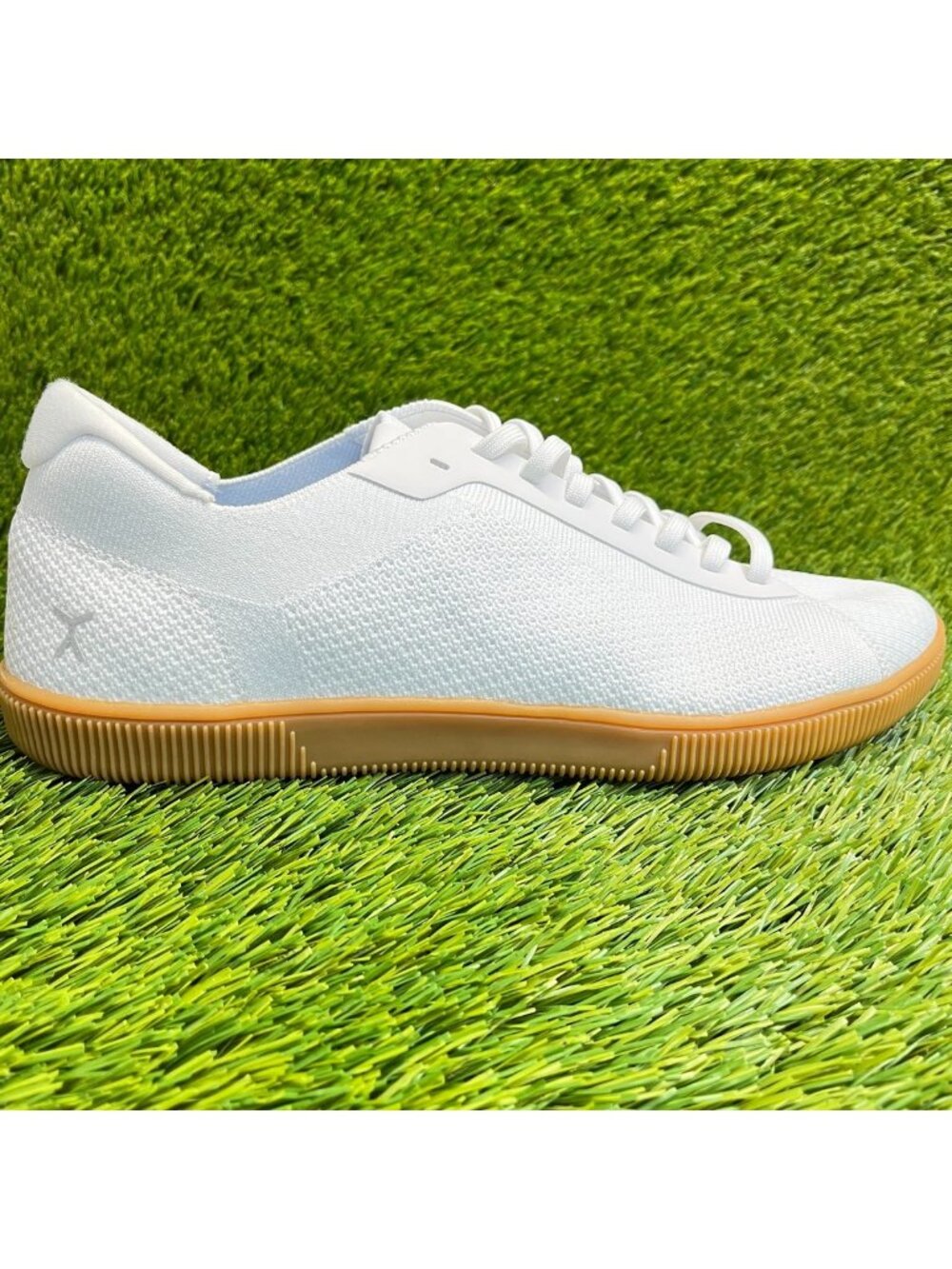 Flux Footwear Adapt Trainer White Gum Mens Size 12.5 Athletic Shoes Sneakers